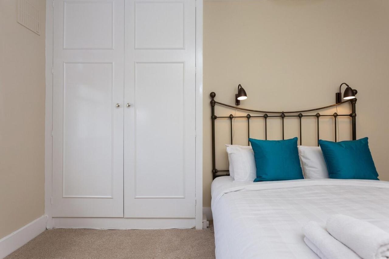 לונדון Quaint 2 Bedroom Flat - 9 Minutes Walk To Vauxhall Tube מראה חיצוני תמונה